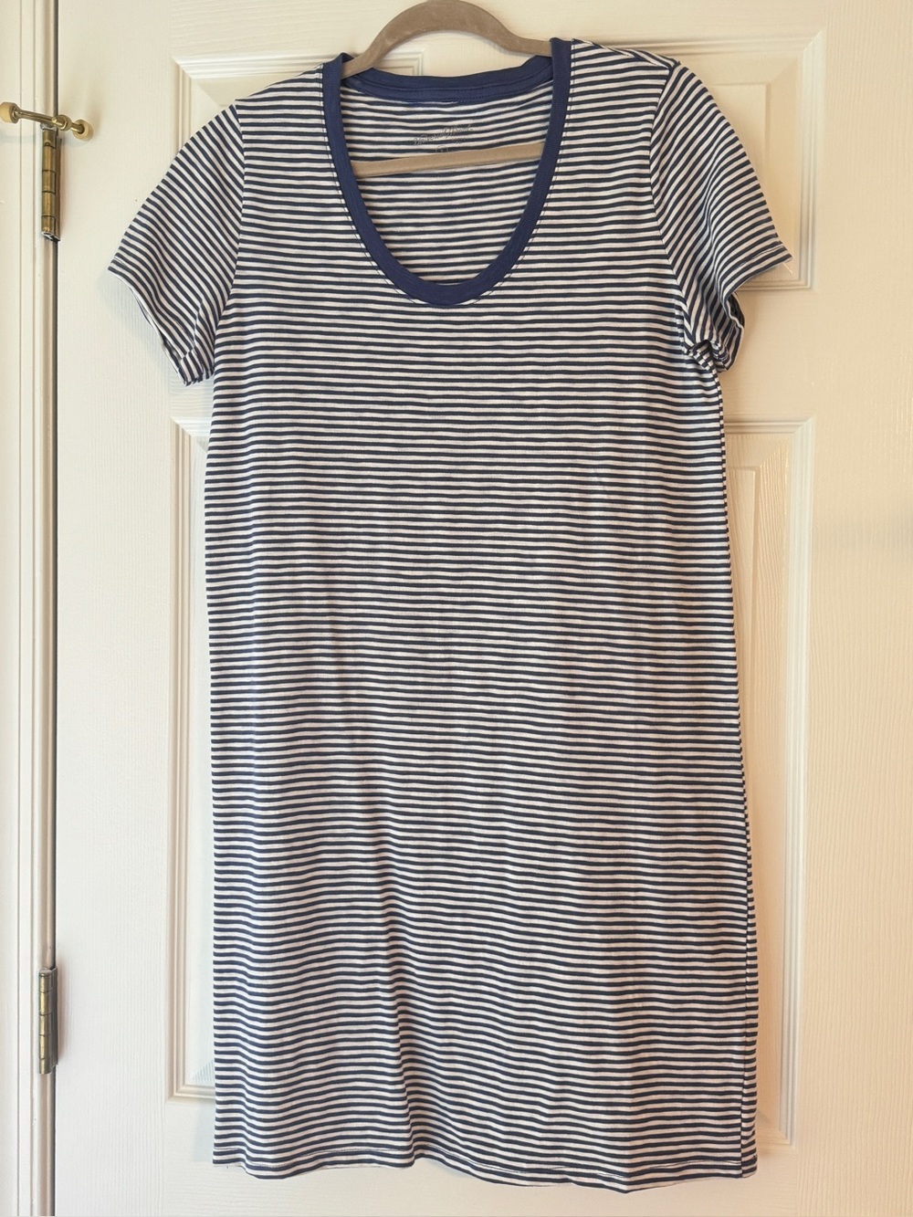 Universal Thread Navy and White Striped Scoop Neck Dress